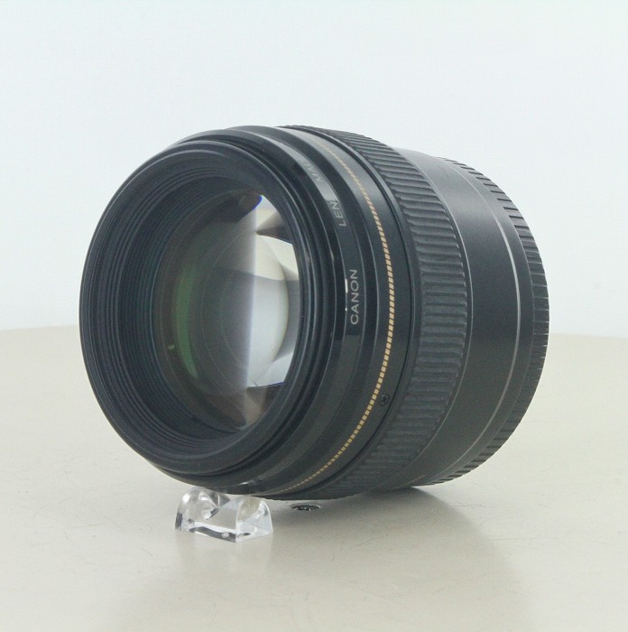 yÁz(Lm) Canon EF85/1.8 USM