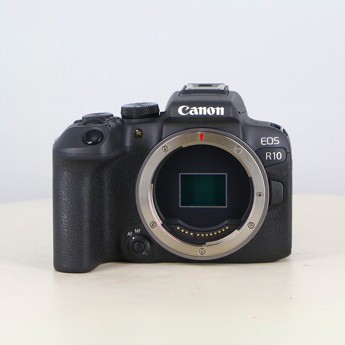 yÁz(Lm) Canon EOS R10 {fC